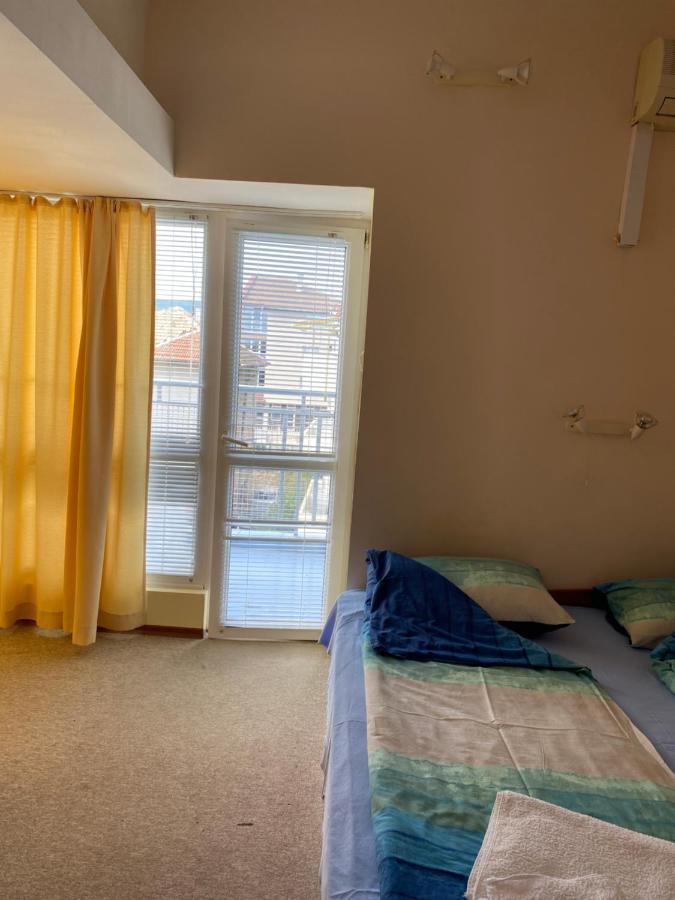Family Hotel Neptun - Lozenets Eksteriør billede