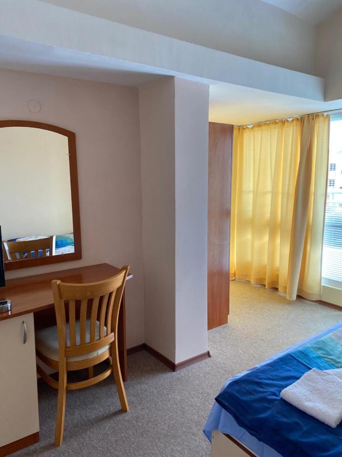 Family Hotel Neptun - Lozenets Eksteriør billede