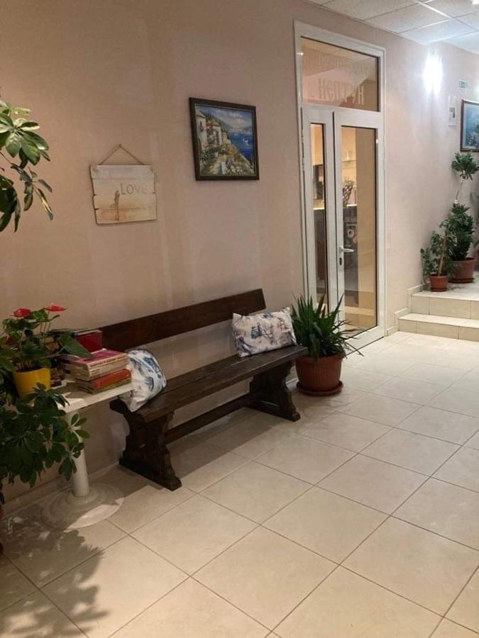 Family Hotel Neptun - Lozenets Eksteriør billede
