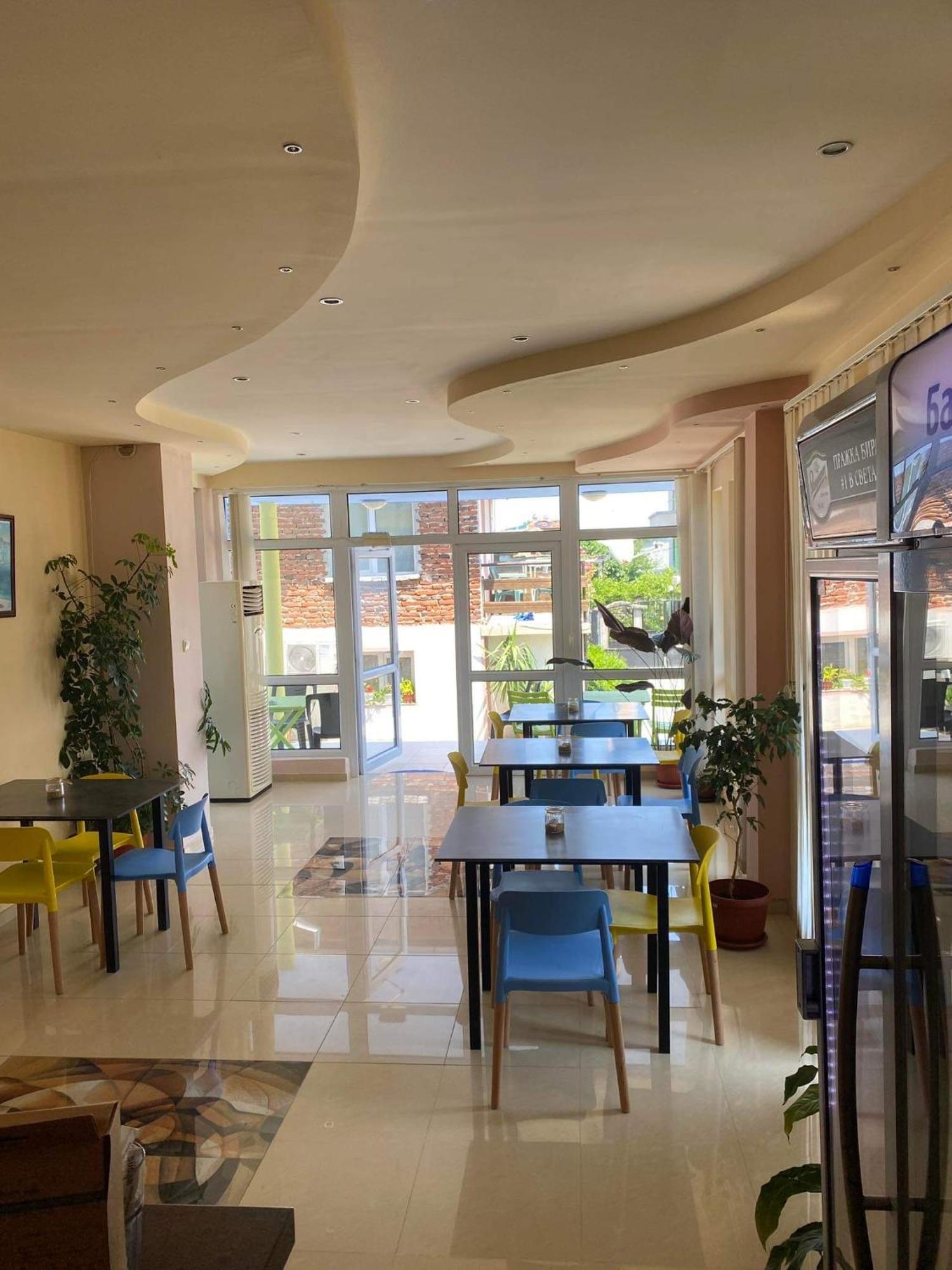 Family Hotel Neptun - Lozenets Eksteriør billede